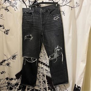 American Eagle 90s Boyfriend Jeans Heavily Distressed Black 100% Cotton 12 Short